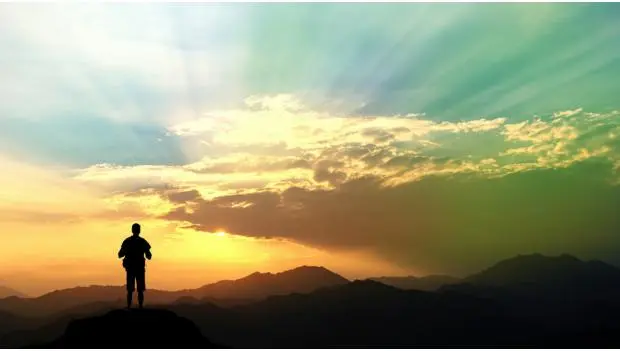 Sunrise Hikes blogger